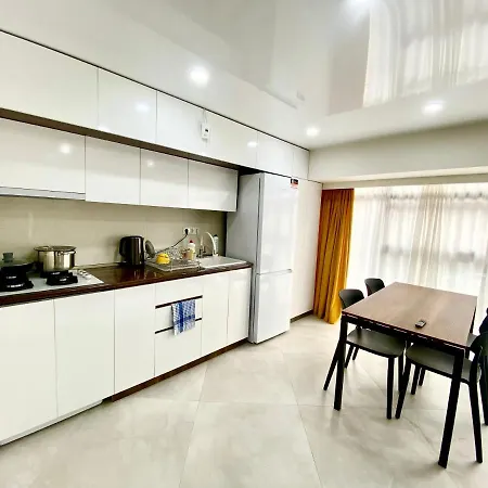 Gss - A Apartment Tbilisi Exterior photo